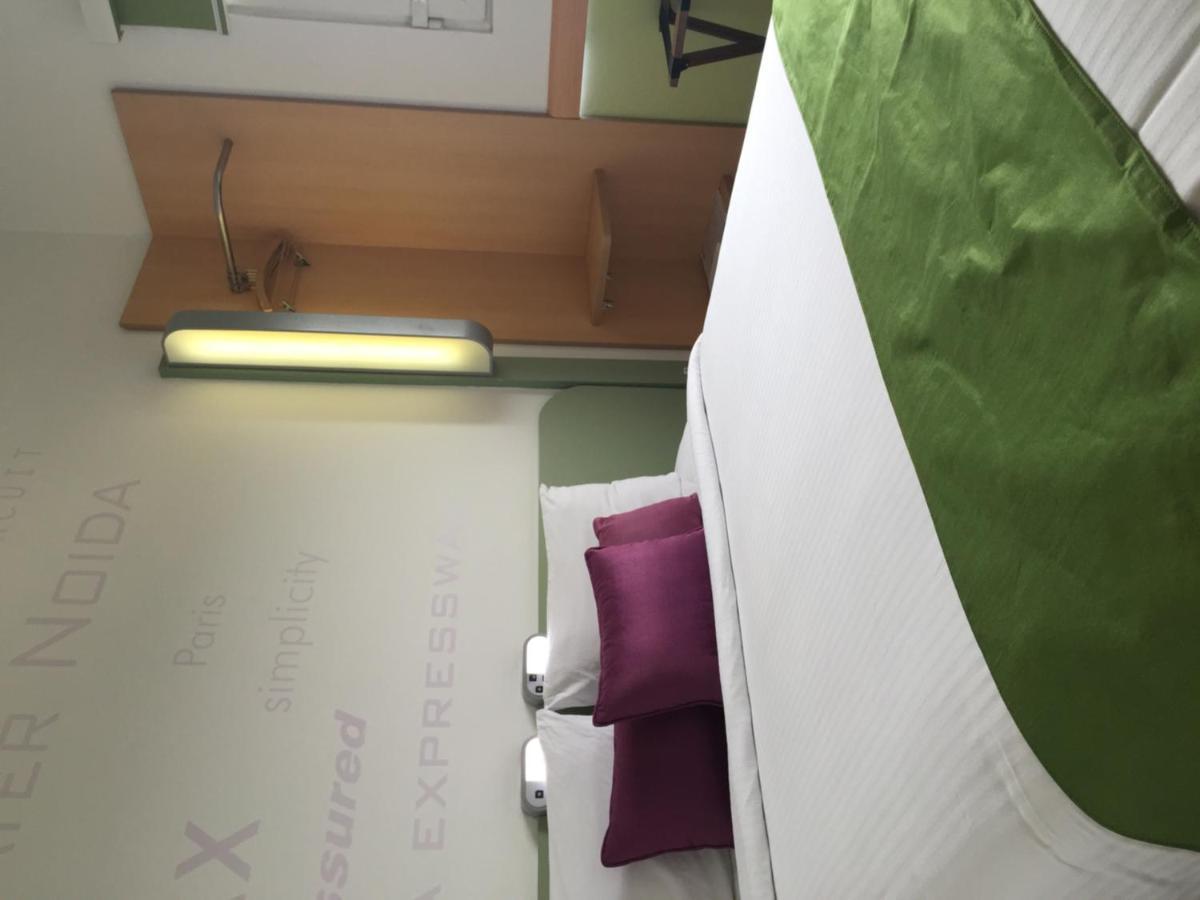 Hotel Caspia Pro Greater Noida Exterior foto