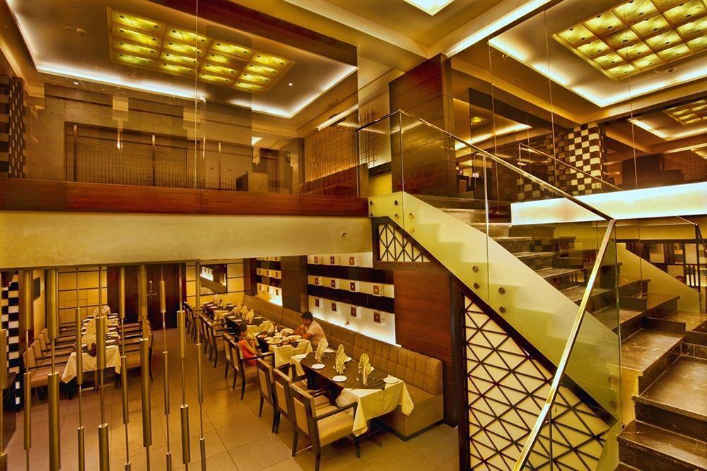 Hotel Caspia Pro Greater Noida Exterior foto