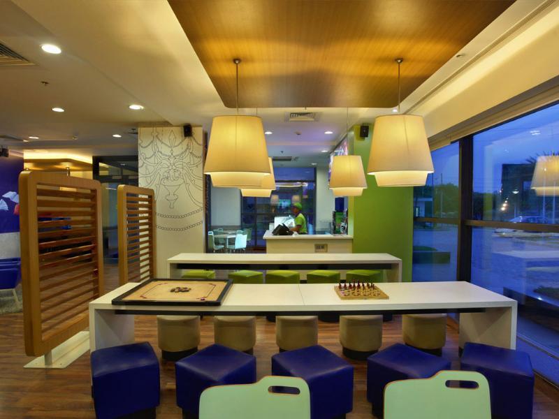 Hotel Caspia Pro Greater Noida Exterior foto
